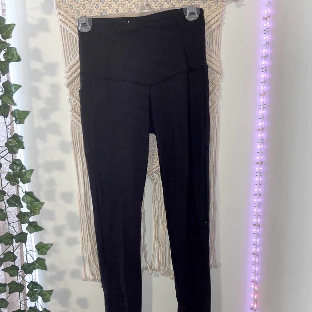 Black High-Waisted VS Sport Knockout Leggings XS Long w/ pockets & drawstring